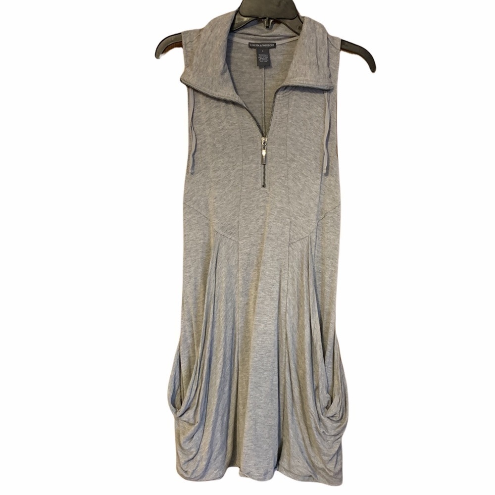Chelsea & Theodore Gray Tunic Blouse 1/4 Zip Sleeveless S